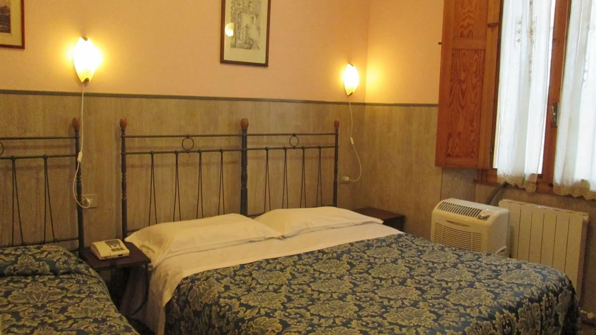 **  Hotel Fani Florence Italy